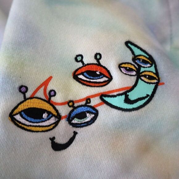 Nike DZ3064 379 Men's Sz XL Green/Pink Tie-Dye Embroidered Fleece Jogger Pants - Picture 4 of 11